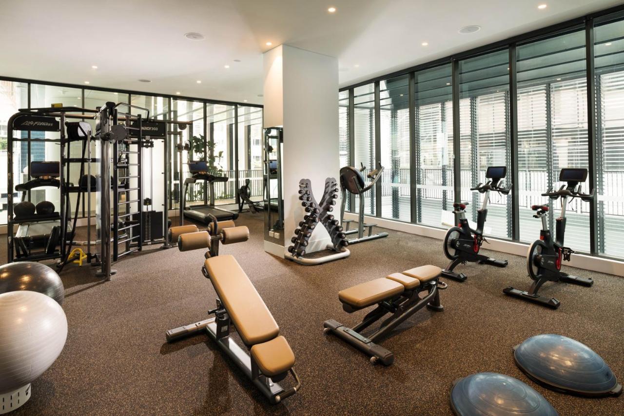 The Westin Brisbane Hotel Bagian luar foto A gym at a hotel